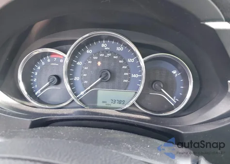 2015 Toyota Corolla Le Plus z USA, uszkodzony, nr VIN 2T1BURHE0FC307247